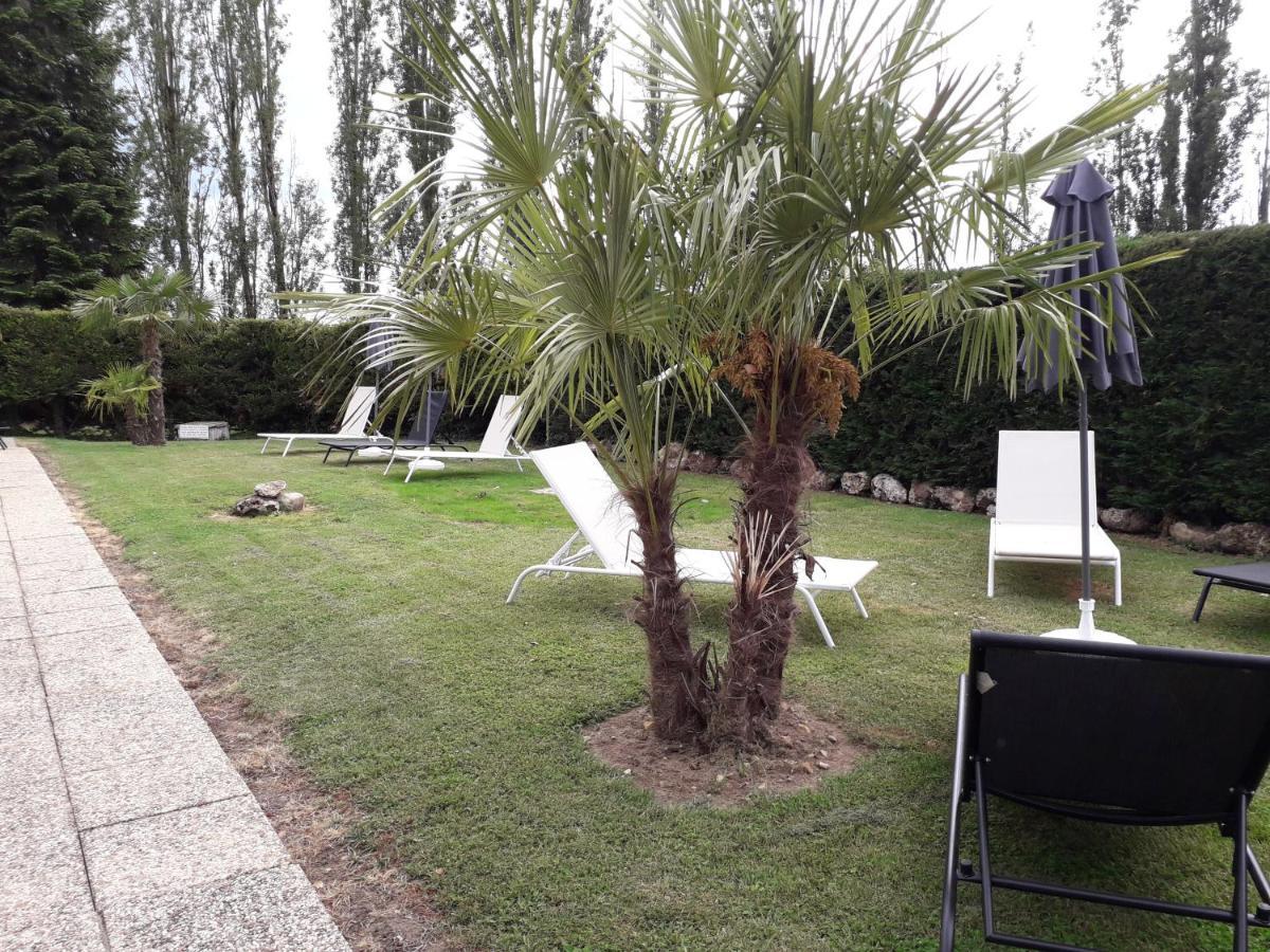 Domaine De L'Orisse Varennes-sur-Allier Exterior foto